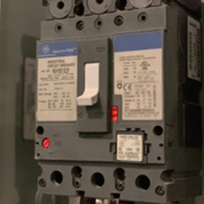 L T Switch Gear