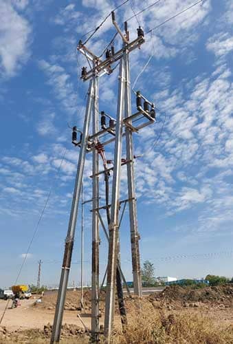 difference-between-offload-Isolator-and-vacuum-circuit-breaker-03